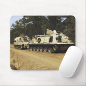 M-88回収車がM992を牽引し始める マウスパッド (マウス)
