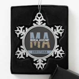 MA医療カスタムアシスタントLeopardプリント スノーフレークピューターオーナメント