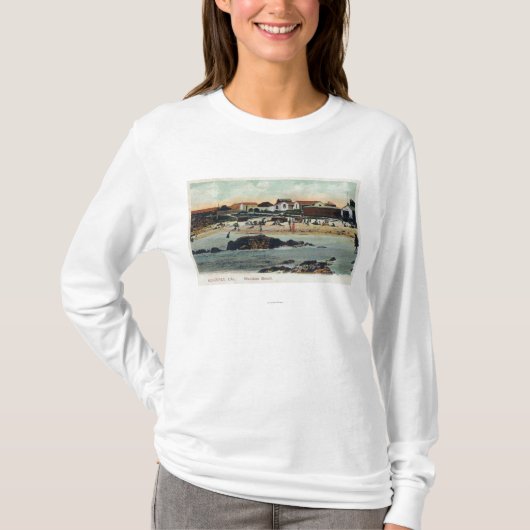 Macabee BeachMonterey、カリフォルニアの水辺地帯の眺め Tシャツ (正面)