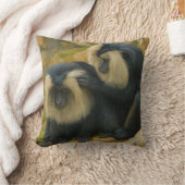 Macaque Bond – Grooming Ritual クッション (ブランケット)