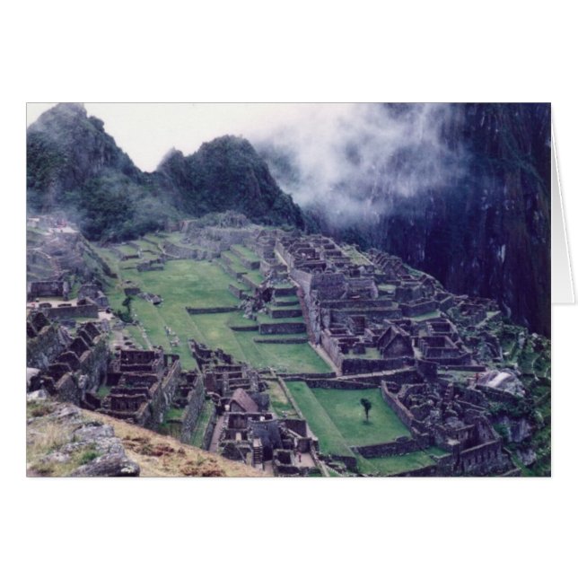 Macchu Picchu v2 (正面横)