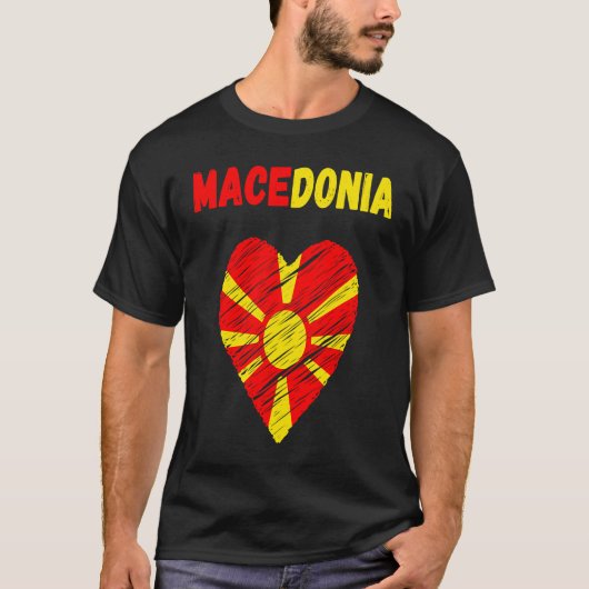 Macedonia Flag Holiday Macedonia Heart Macedonian  Tシャツ (正面)