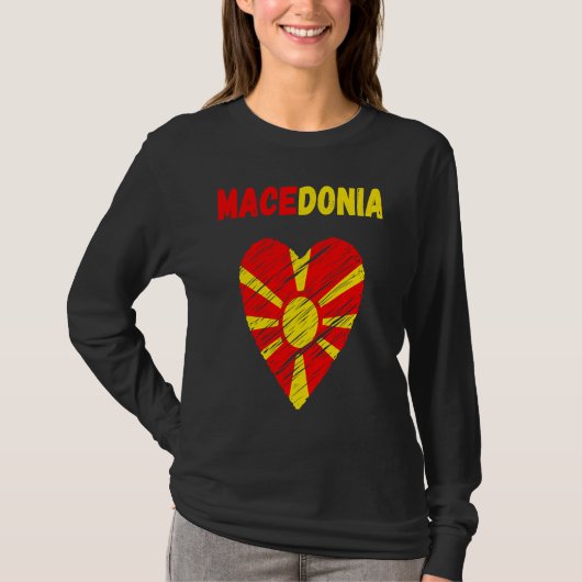Macedonia Flag Holiday Macedonia Heart Macedonian  Tシャツ (正面)