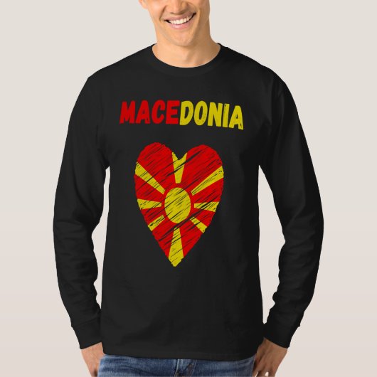 Macedonia Flag Holiday Macedonia Heart Macedonian  Tシャツ (正面)