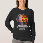 Macedonian American We know Places where Macedonia Tシャツ (正面)