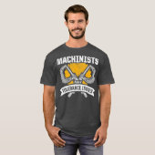 Machinist Tolerance CNC Machine Operator Tシャツ (正面フル)
