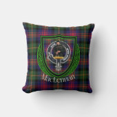 MacLennan Scottish Clan Tartan & Crest クッション (正面)