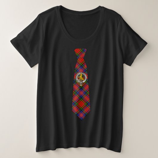 Macpherson Tartan Necktie T-Shirt w/Badge Plus プラスサイズTシャツ (デザイン正面)