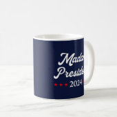Madam President 2024 I - Kamala Harris コーヒーマグカップ (正面右)