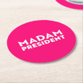 Madam President modern typography white hot pink ラウンドペーパーコースター (アングル)