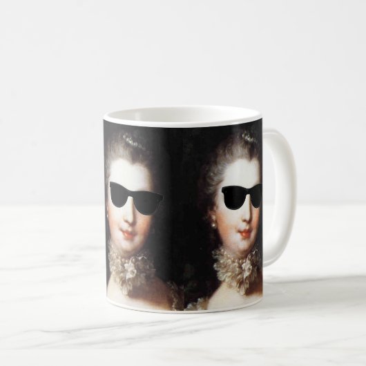 ♥ Madame de Pompadour with sunglasses crazy ♥ コーヒーマグカップ (正面右)