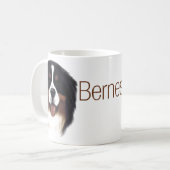 MadDogのBerneseの男性のヘッド勉強のマグ コーヒーマグカップ (正面左)
