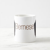 MadDogのBerneseの男性のヘッド勉強のマグ コーヒーマグカップ (中央)