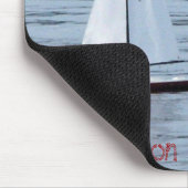 MaddyLaneのデザインによるおもちゃのヨットのマウスパッド マウスパッド (コーナー)