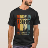 Made In 1986 37 Years Of Being Awesome Tシャツ (正面)