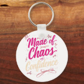Made Of Chaos And Confidence Sassy Pink キーホルダー (裏面)