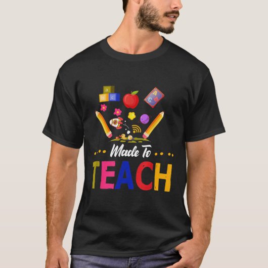 Made To 教えデザイングラフィック先生ラヴ教えィ Tシャツ (正面)