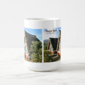 Madeira Island photo with Typical Houses, Portugal コーヒーマグカップ (中央)