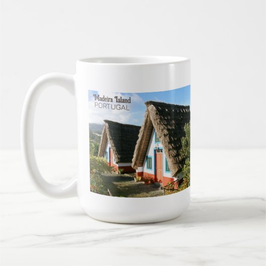Madeira Island photo with Typical Houses, Portugal コーヒーマグカップ (左)