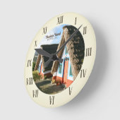 Madeira Island photo with Typical Houses, Portugal ラウンド壁時計 (傾斜)