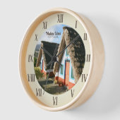 Madeira Island photo with Typical Houses, Portugal 壁時計 (傾斜)