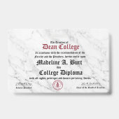 Madeline A. Burt バッジ (正面)