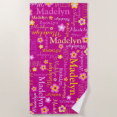 Madelynによっては一流のビーチタオルが開花します ビーチタオル (正面)