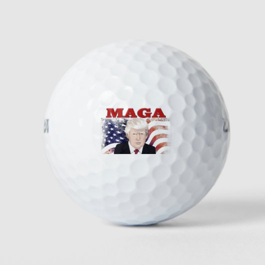 MAGAアメリカ国旗のトランプ赤文字ゴルフボール ゴルフボール (正面)