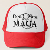 MAGAトラックの帽子で混乱してはいけない キャップ (正面)