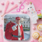 MAGAハット付きサンタクローストランプ ペーパープレート (パーティー)