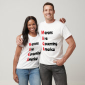 MAGA =アメリカを統治しているモロン Tシャツ (ユニセックス)