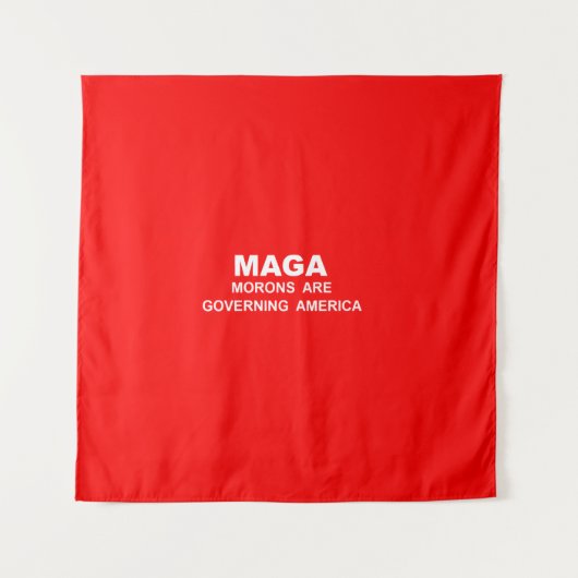 MAGA タペストリー (正面)