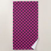 Magenta and smoke checkerboard pattern ビーチタオル (正面)