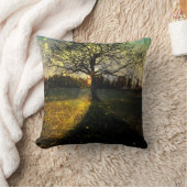 Magical fireflies dreamy landscape クッション (ブランケット)