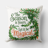 Magical Forest Queen Winter Spirit Christmas クッション (正面)