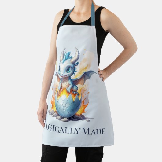 Magically Made Frostfire Hatchling Cooking エプロン (インサイチュ)