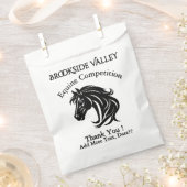 Magnificent Black Horse Head All Custom Text フェイバーバッグ (クリップ留めされた状態)