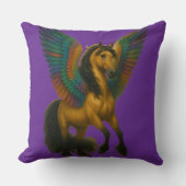 Magnificent Horse With Spectacular Wings クッション (正面)