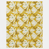Magnolia graphic in mustard pattern フリースブランケット (正面)