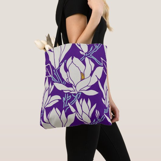 Magnolia graphic in violet pattern トートバッグ (クローズアップ)