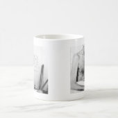 Mahatma Gandhi引用文、Minority of One、Truth コーヒーマグカップ (中央)