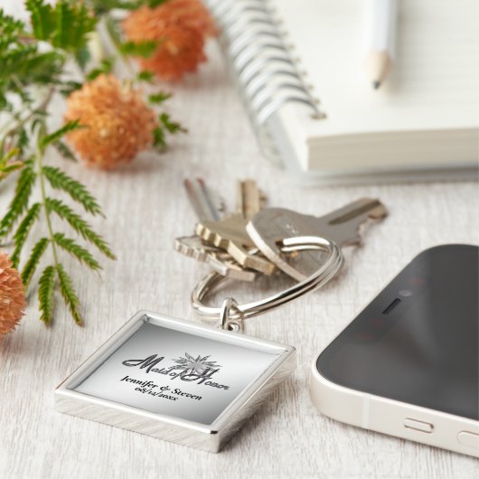 Maid of Honor Black and White Custom Keychains キーホルダー (側面)