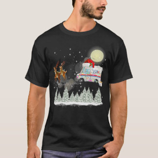 Mailman Postal Truck Mail Carrier Xmas Funny Chris Tシャツ