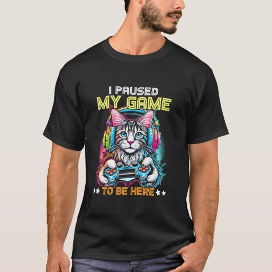 Maine Coon Catビデオゲーおもしろいム私はゲームTを一時停止 Tシャツ (正面)