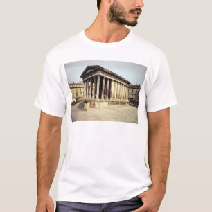 Maison Carree、紀元前のc.19の眺め Tシャツ