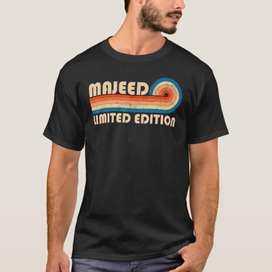 MAJEED姓レトロヴィンテージ80s 90s誕生日Reun Tシャツ (正面)
