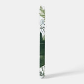 Majestätische Berglandschaft – Natur in Grüntönen iPhone 15ケース (左側面)