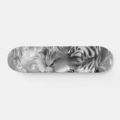 Majestic Fantasy Gray Scale Tiger Head & Florals  スケートボード (横)