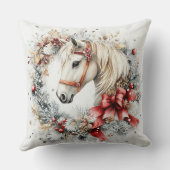 Majestic Horse in Snowy Landscape クッション (裏面)