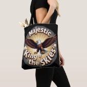 Majestic King of the Skies トートバッグ (クローズアップ)